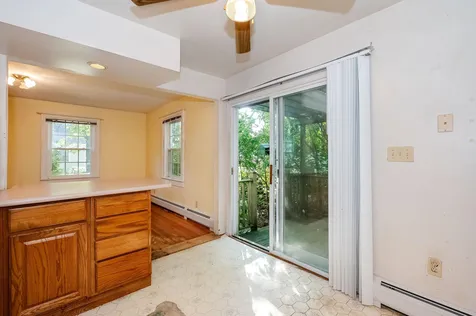 25 Macdougal Street Kittery ME 03904
