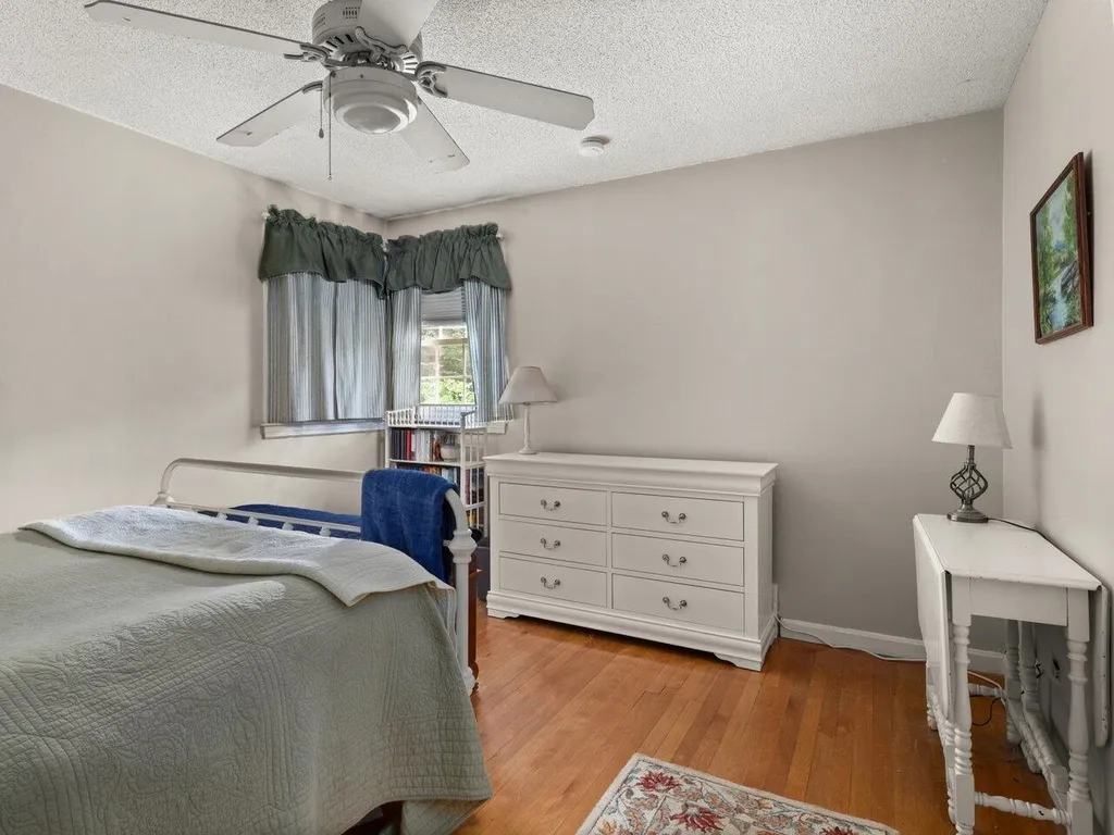 85 Birchcliff Parkway Burlington VT 05401
