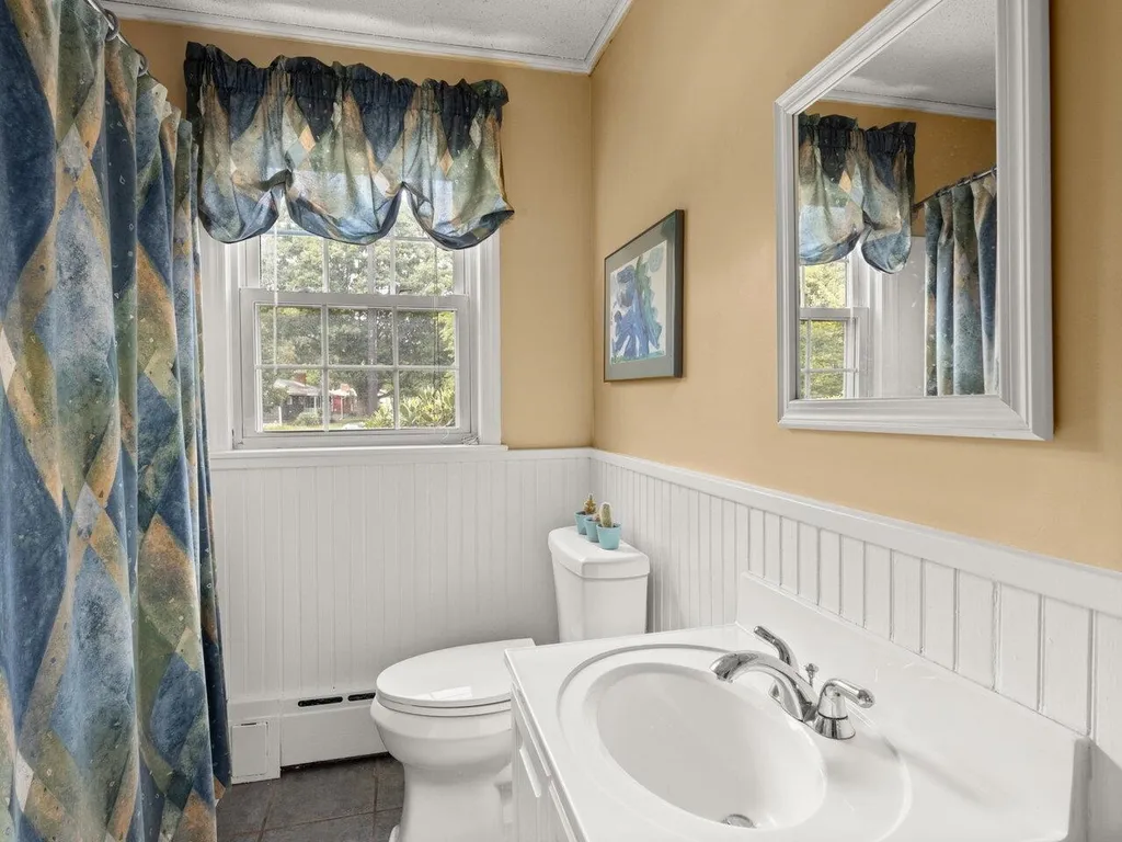 85 Birchcliff Parkway Burlington VT 05401