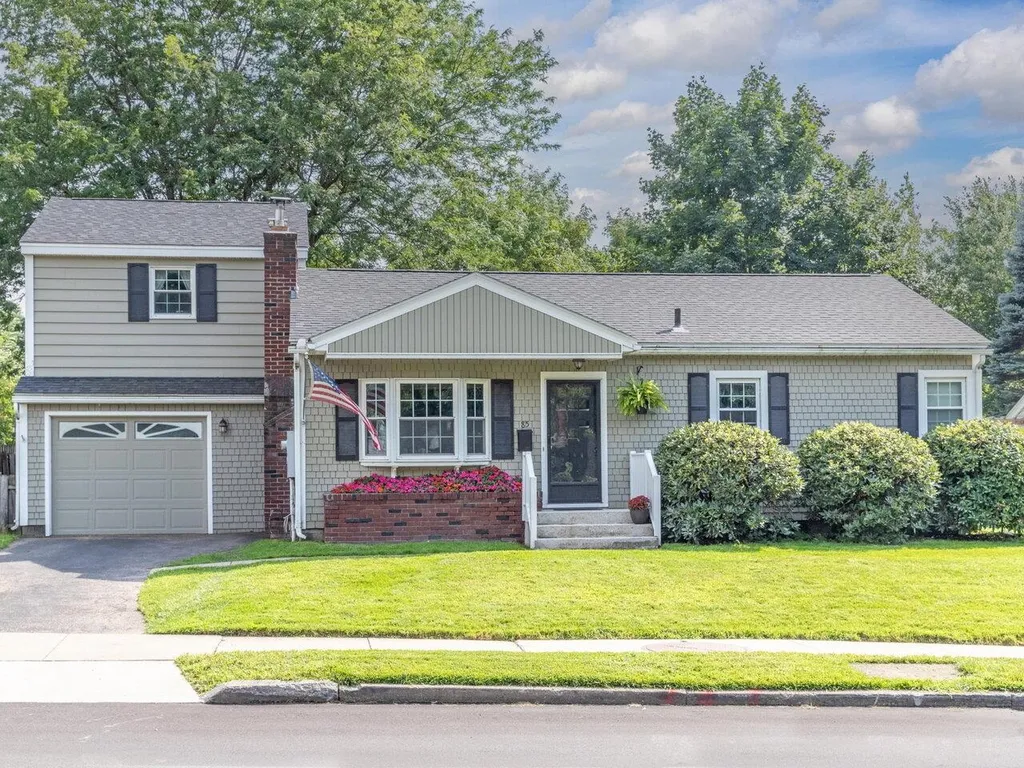 85 Birchcliff Parkway Burlington VT 05401