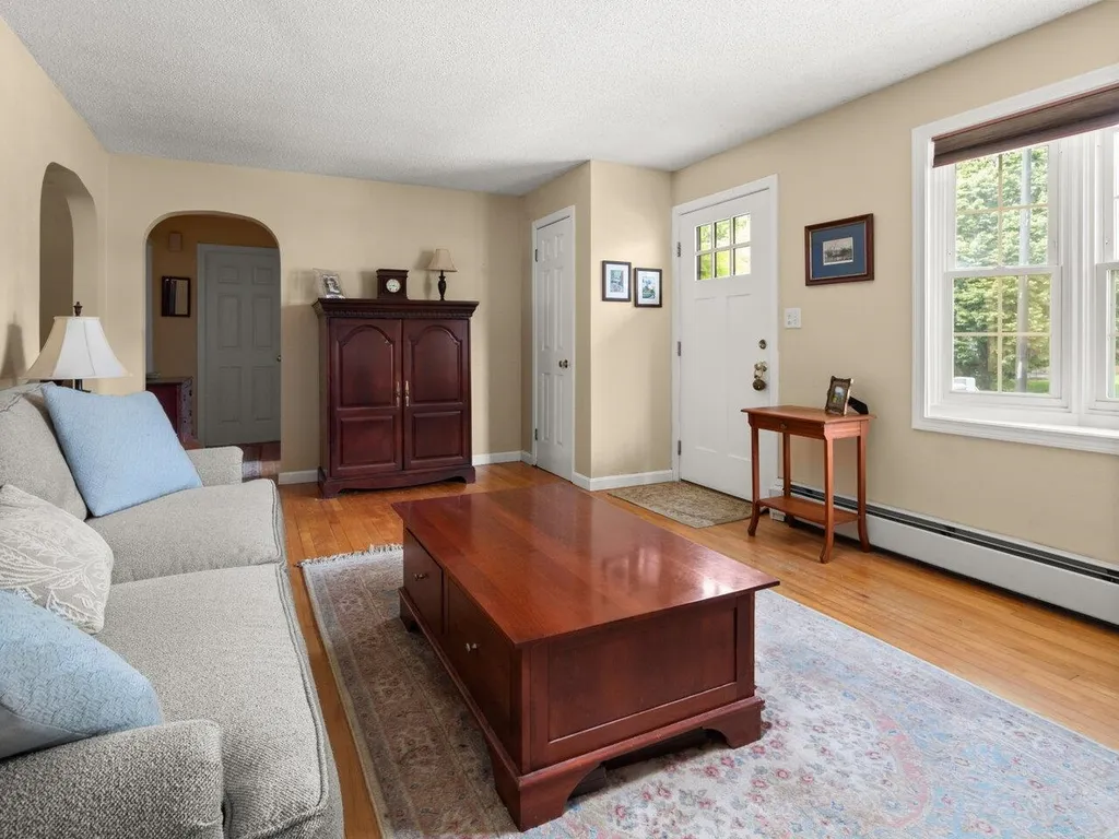 85 Birchcliff Parkway Burlington VT 05401