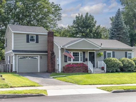 85 Birchcliff Parkway Burlington VT 05401