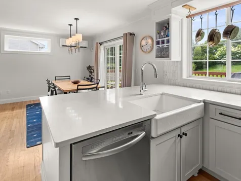 1 Pomfret Lane Essex VT 05452