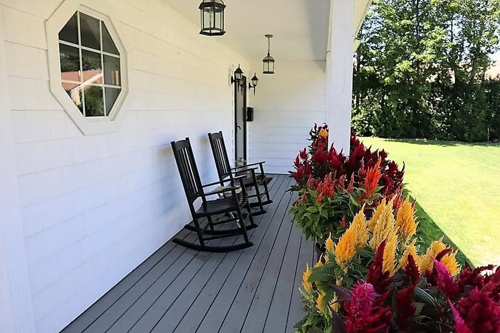 17 Niles Street Dover NH 03820