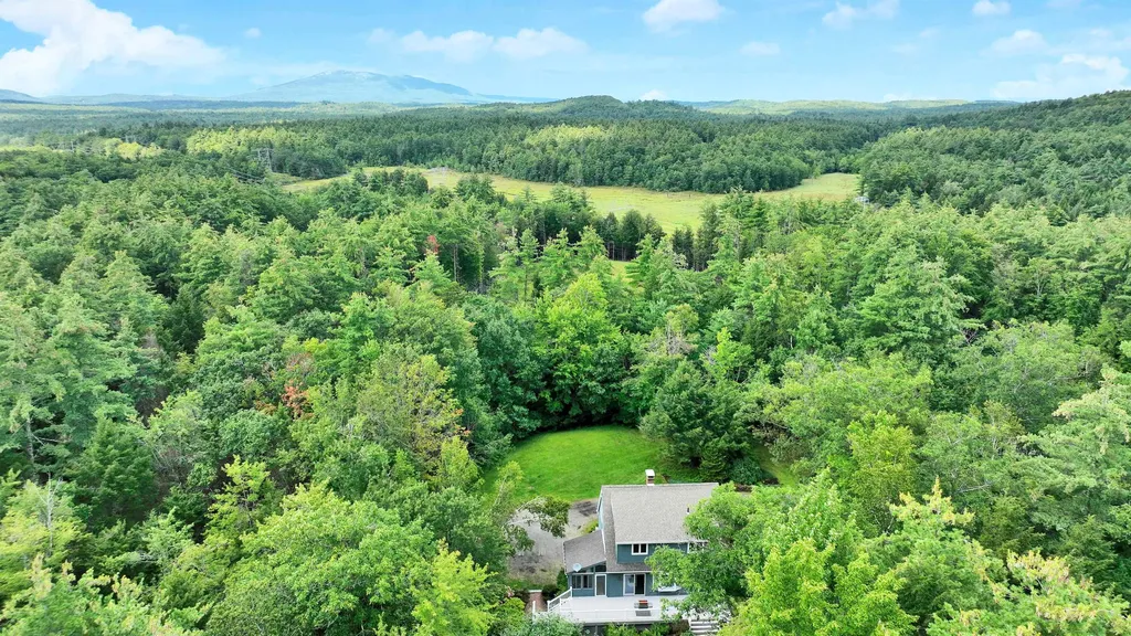 83 Sunridge Road Rindge NH 03461