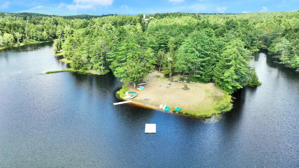 83 Sunridge Road Rindge NH 03461
