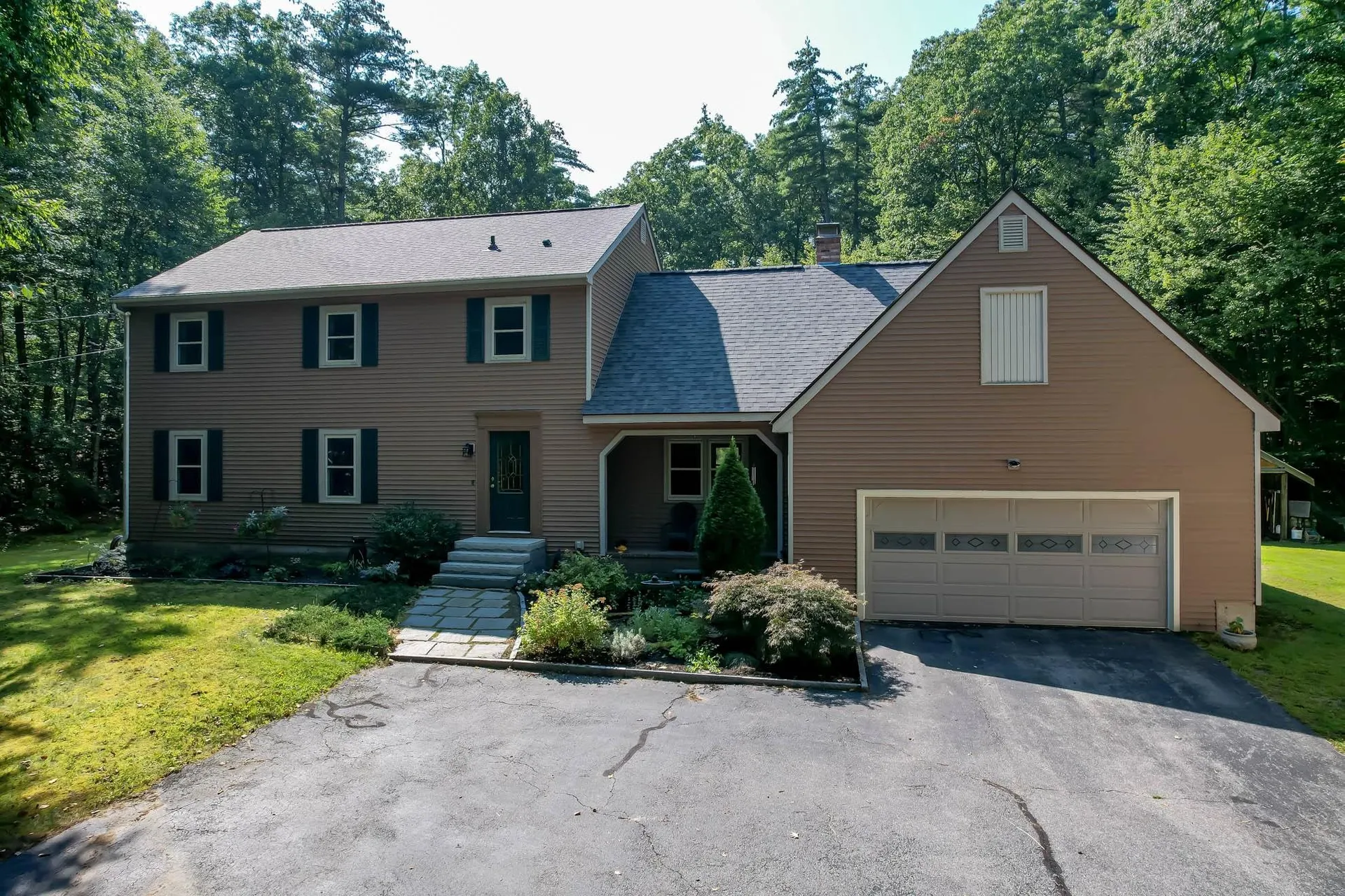 62 Meadowcrest Drive Bedford NH 03110