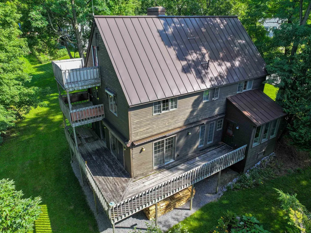 9 Chipman Heights Middlebury VT 05753