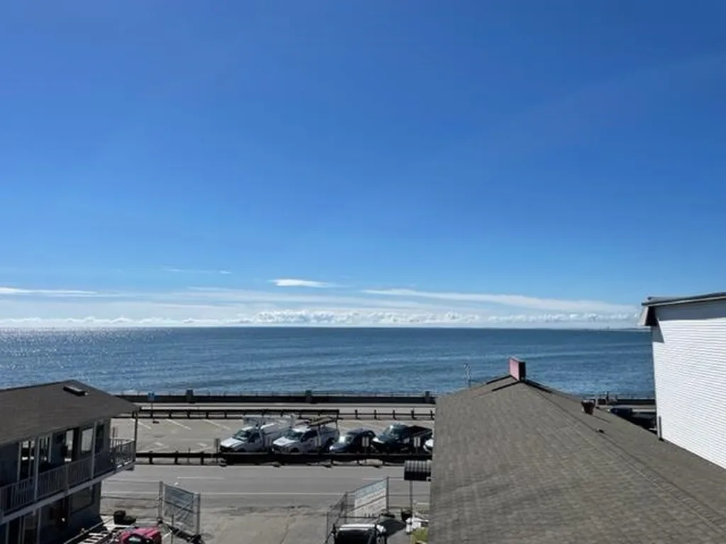 449 Ocean Boulevard Hampton NH 03842
