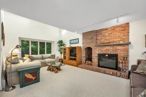 7 Wyanoke Gate Lane Wolfeboro NH 03894