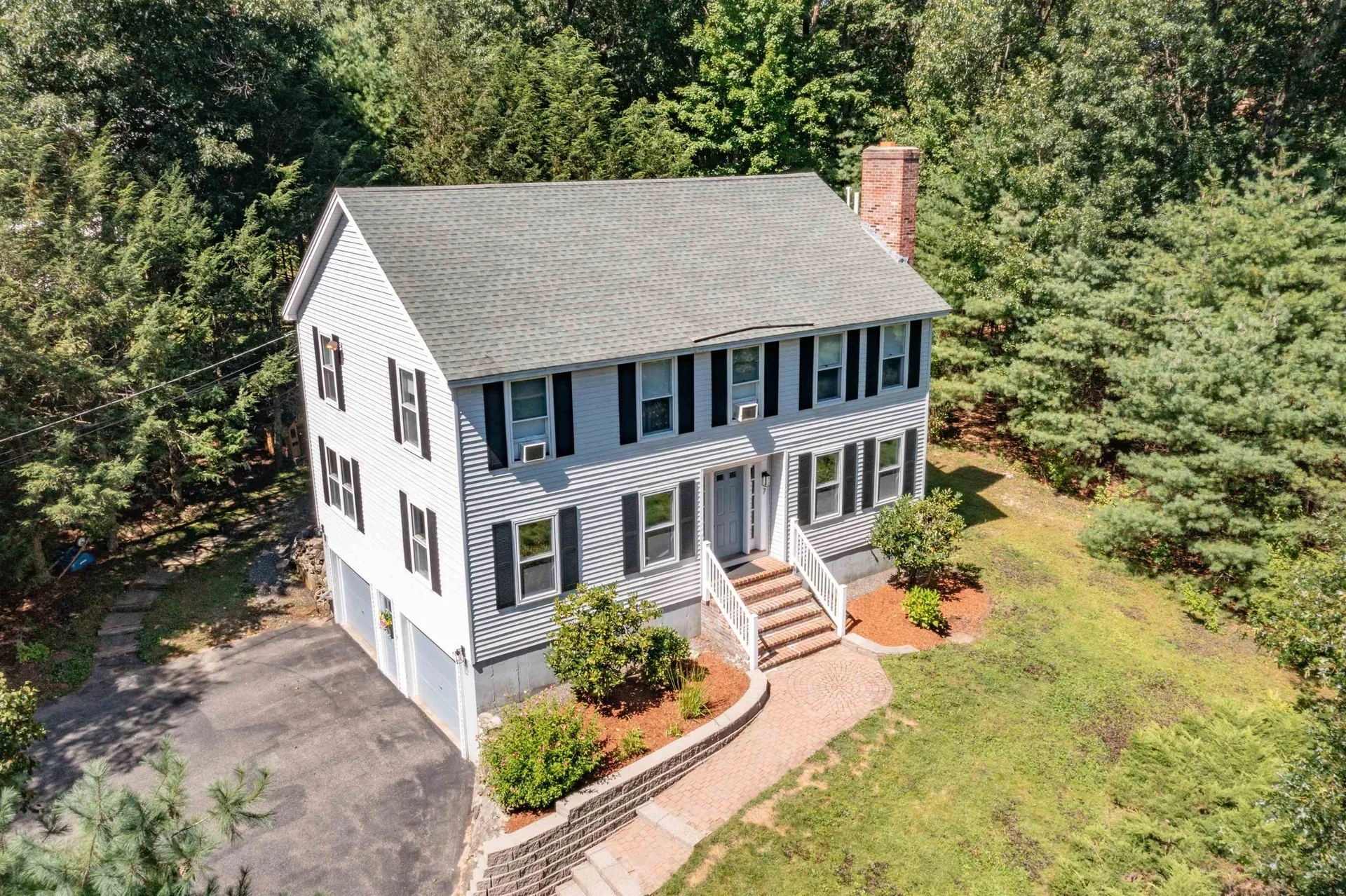 7 Pinewood Drive Pelham NH 03076