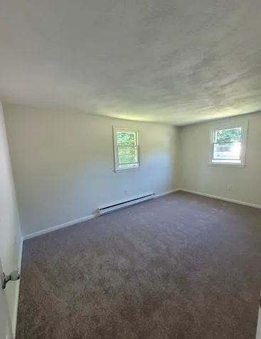 8 Peter Road Merrimack NH 03054