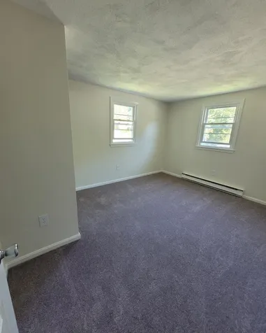 8 Peter Road Merrimack NH 03054