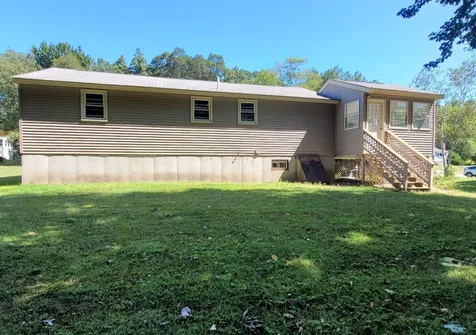8 Peter Road Merrimack NH 03054