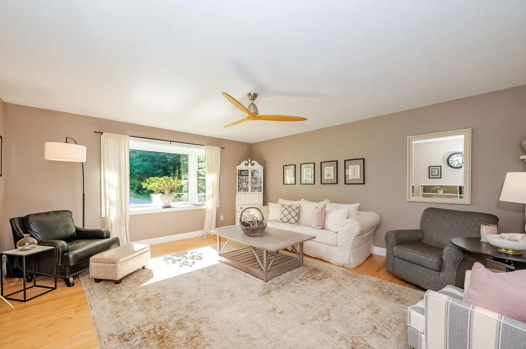 316 Ash Swamp Road Newmarket NH 03857