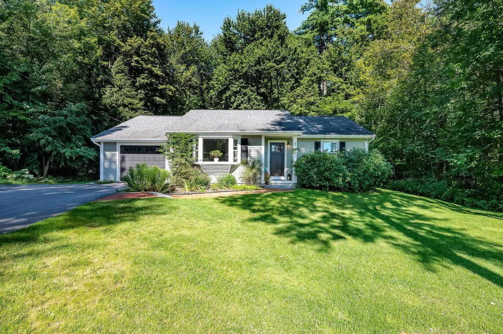 316 Ash Swamp Road Newmarket NH 03857
