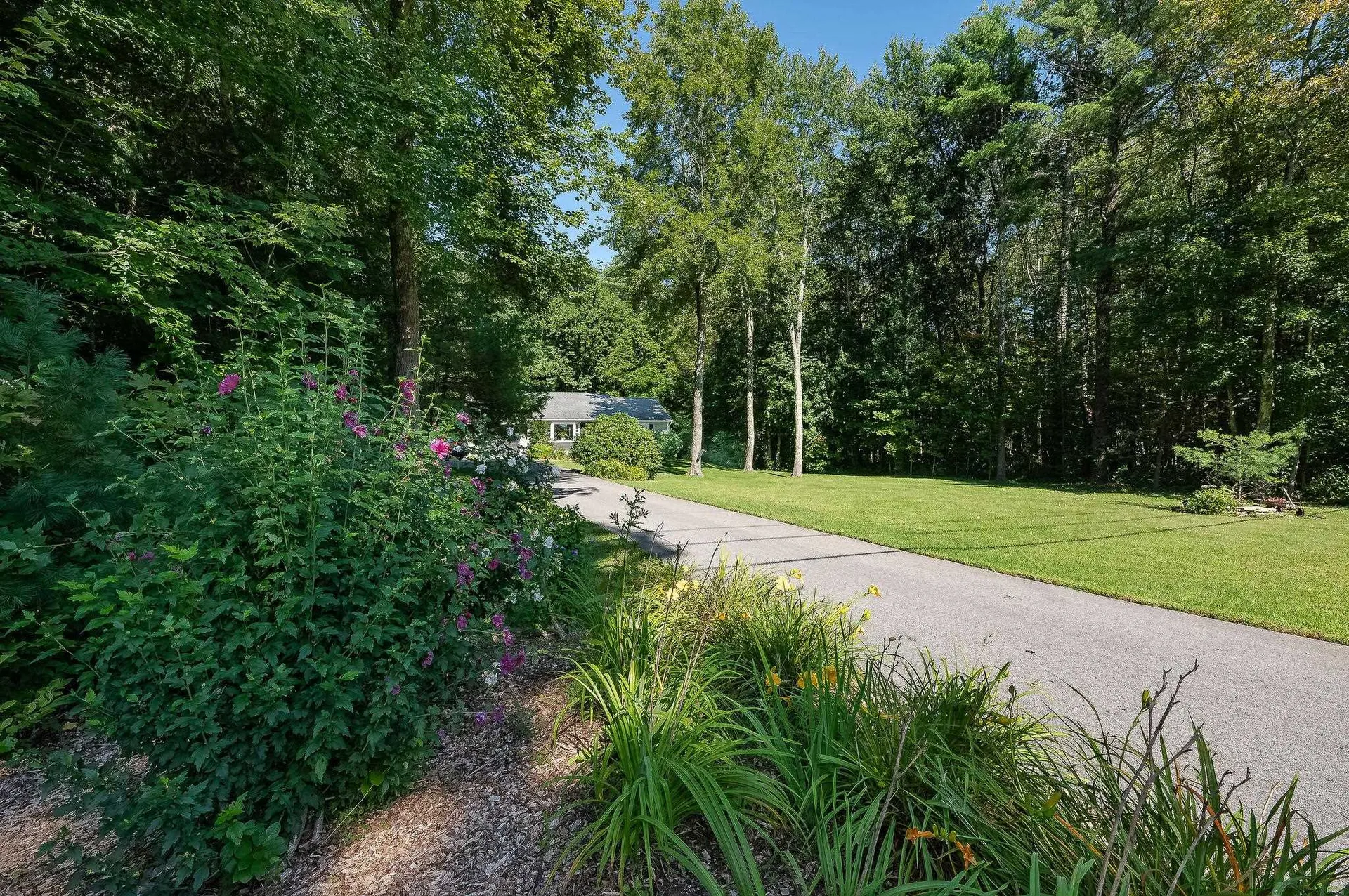 316 Ash Swamp Road Newmarket NH 03857