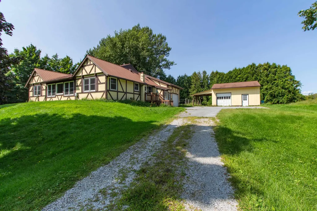 58 Poor Farm Road Alburgh VT 05440