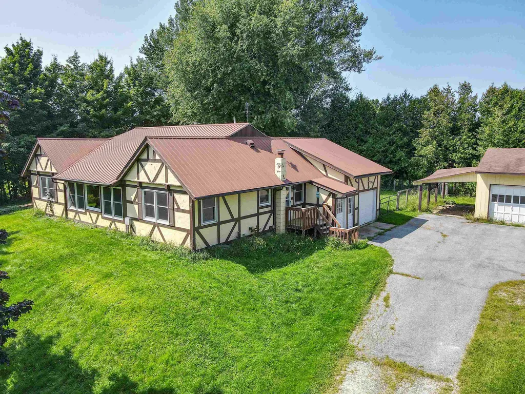 58 Poor Farm Road Alburgh VT 05440