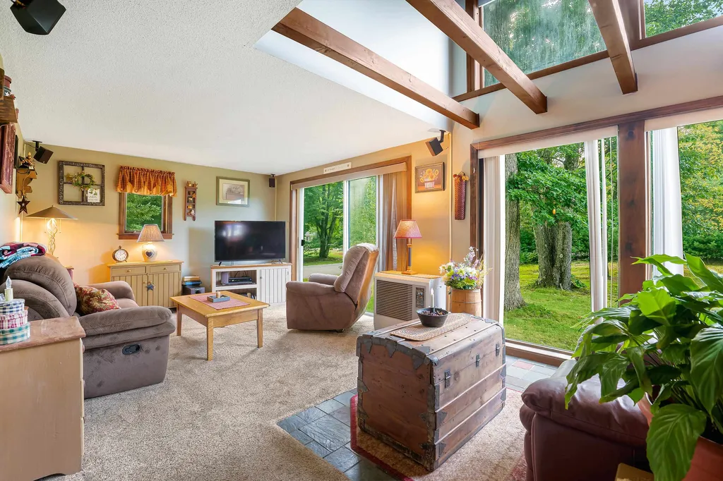 7 Aspen Lane Rochester NH 03839