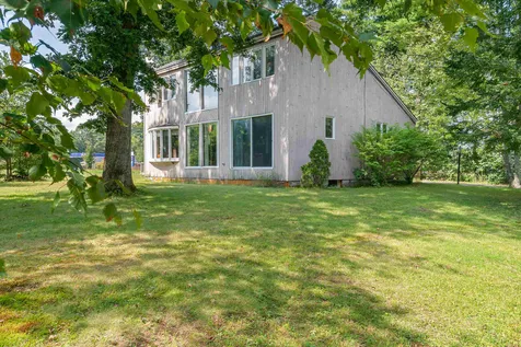 7 Aspen Lane Rochester NH 03839