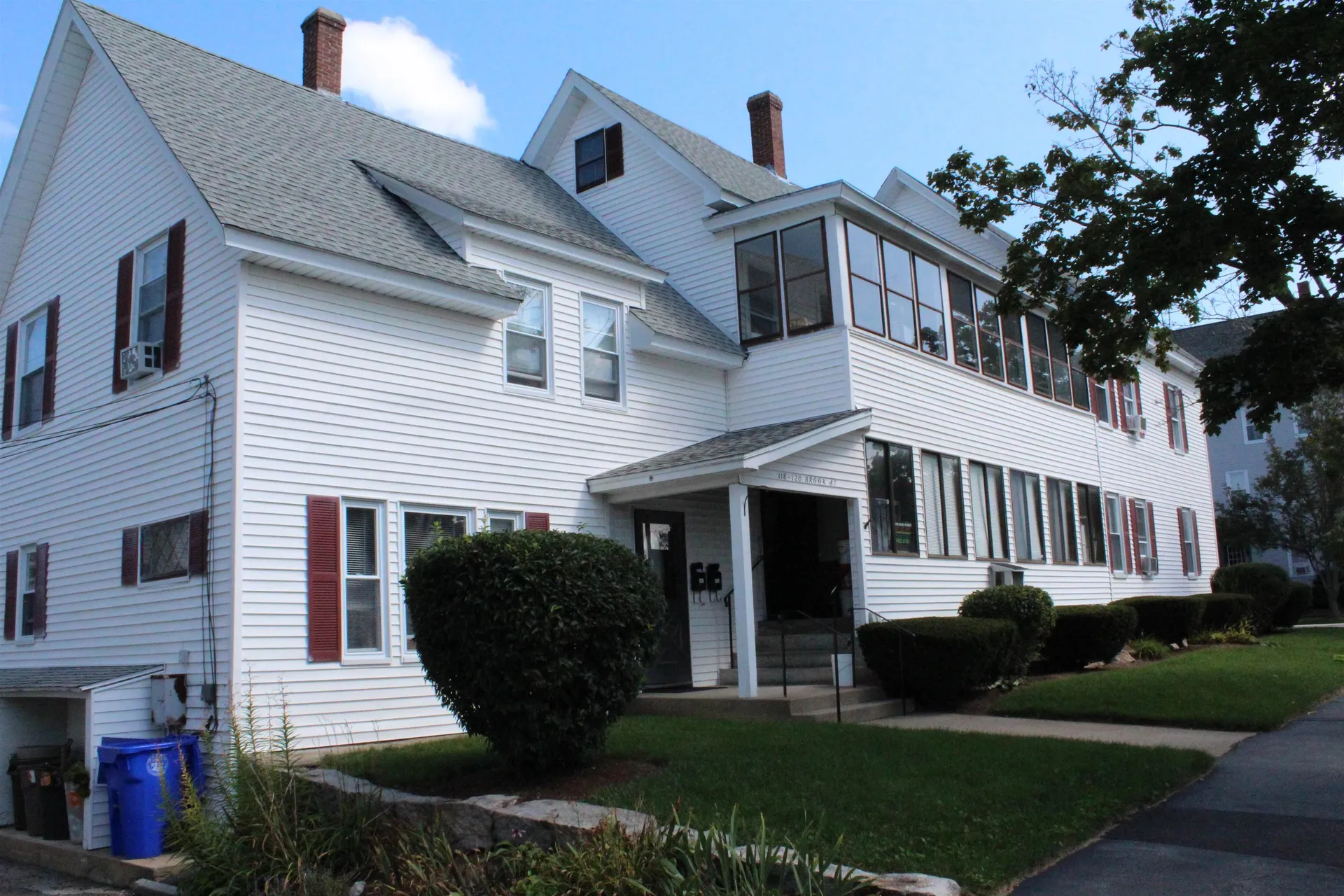 120 Brook Street Manchester NH 03104