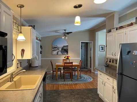 638 Benton Drive Laconia NH 03246