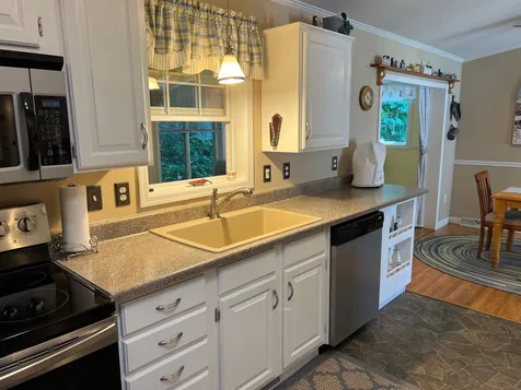638 Benton Drive Laconia NH 03246