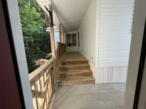 638 Benton Drive Laconia NH 03246