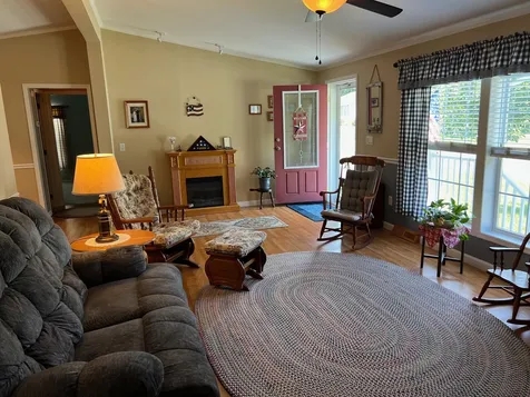 638 Benton Drive Laconia NH 03246