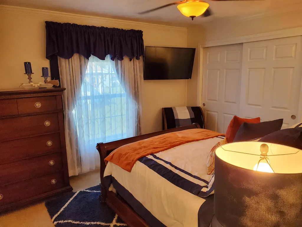 2 Lilac Way North Hampton NH 03862