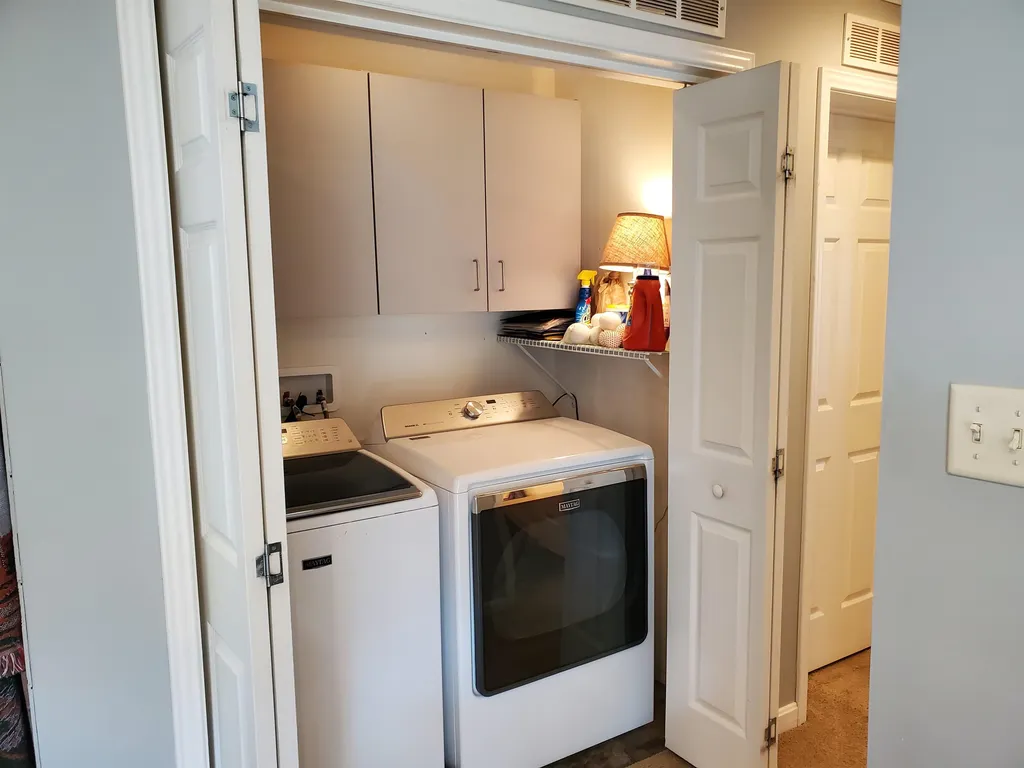 2 Lilac Way North Hampton NH 03862