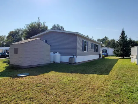 2 Lilac Way North Hampton NH 03862