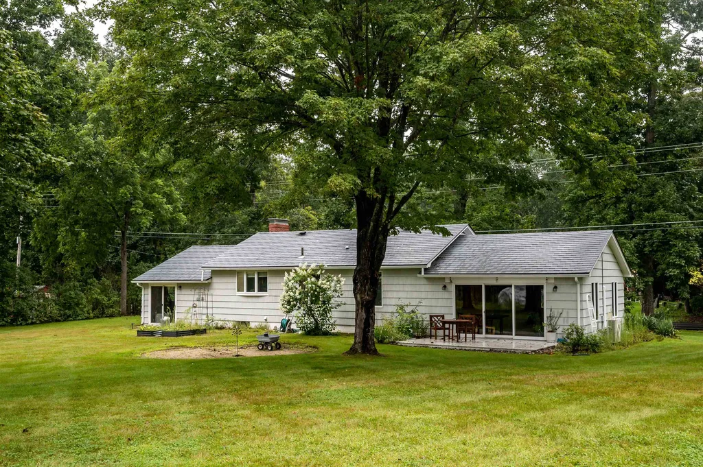 126 Wednesday Hill Road Lee NH 03861