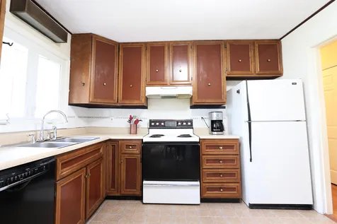 159 Strawberry Hill Lyndon VT 05851