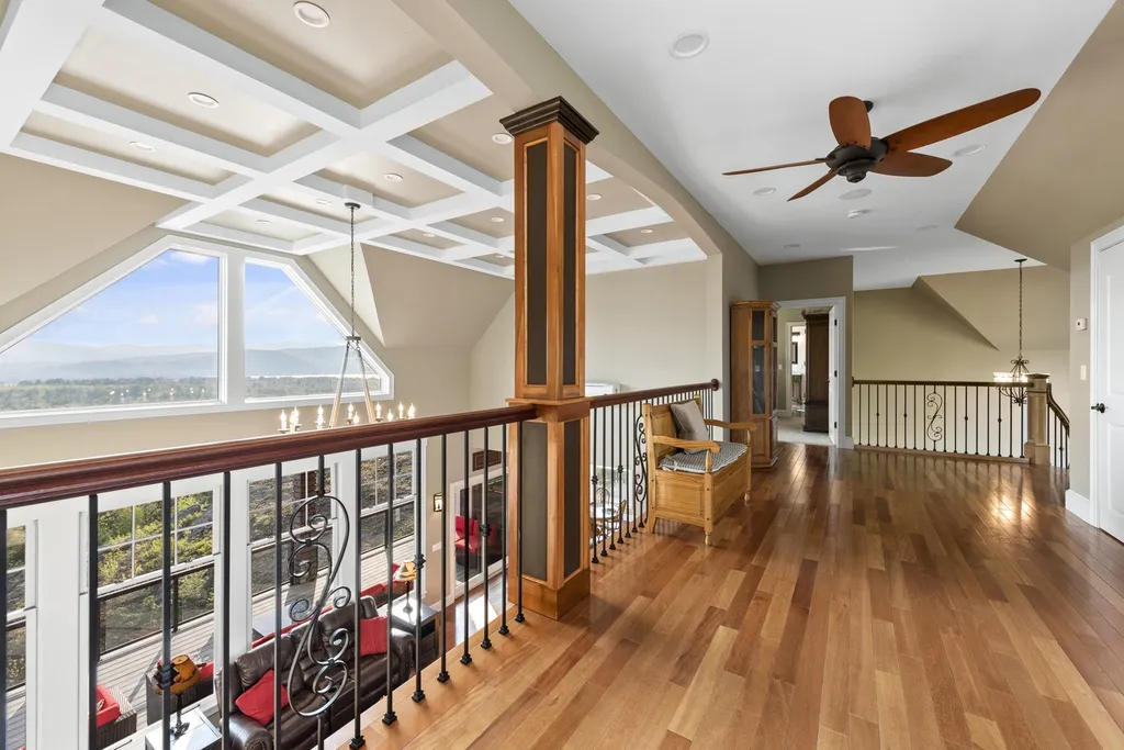 51 Howard Road Bridgewater NH 03222