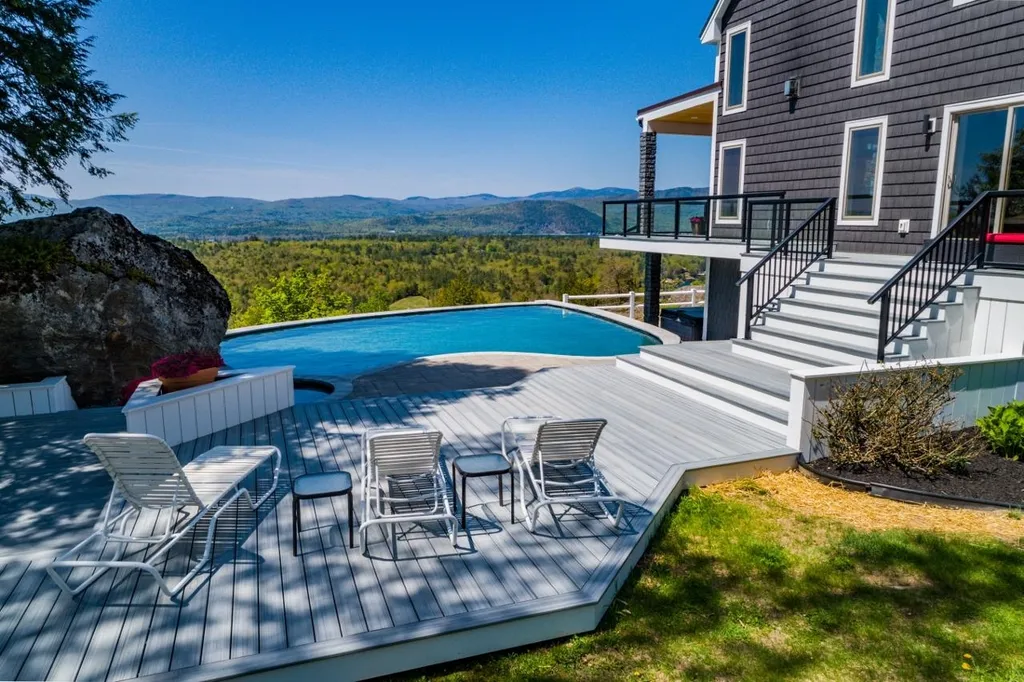51 Howard Road Bridgewater NH 03222