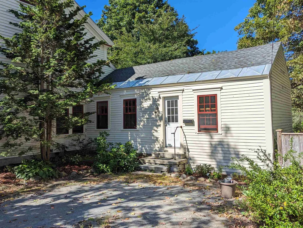 57 Union Street Milford NH 03055
