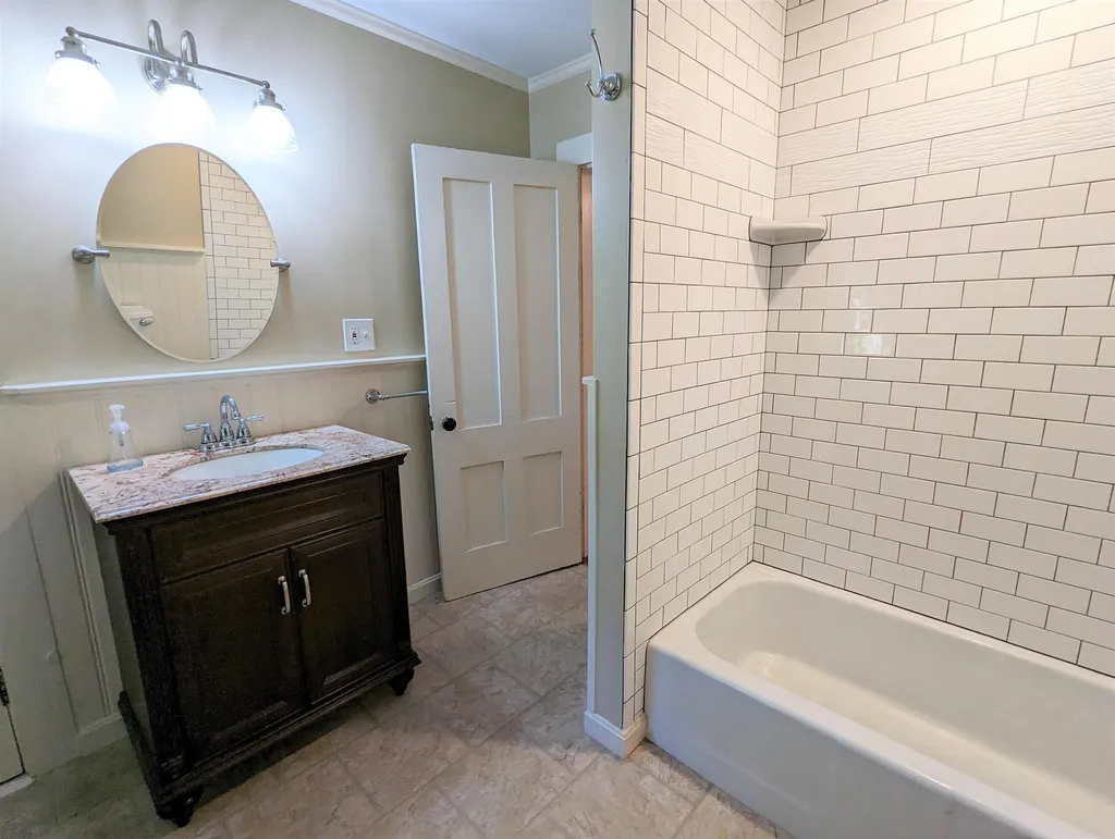 57 Union Street Milford NH 03055