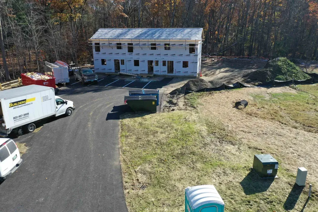 49 Wilsons End Place Essex VT 05452