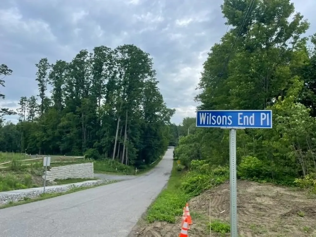 49 Wilsons End Place Essex VT 05452