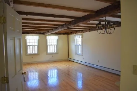 19 Concord Street Peterborough NH 03458