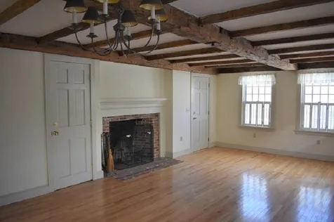 19 Concord Street Peterborough NH 03458