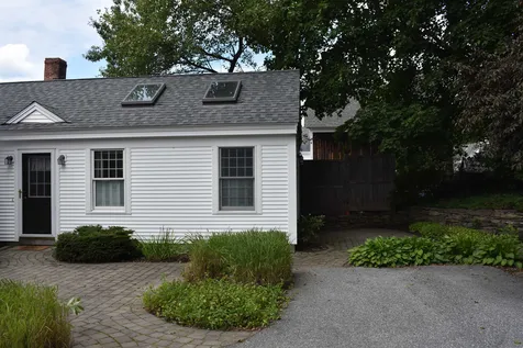 19 Concord Street Peterborough NH 03458