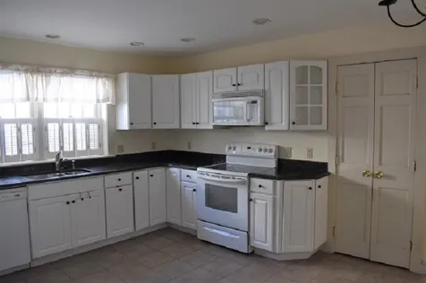 19 Concord Street Peterborough NH 03458