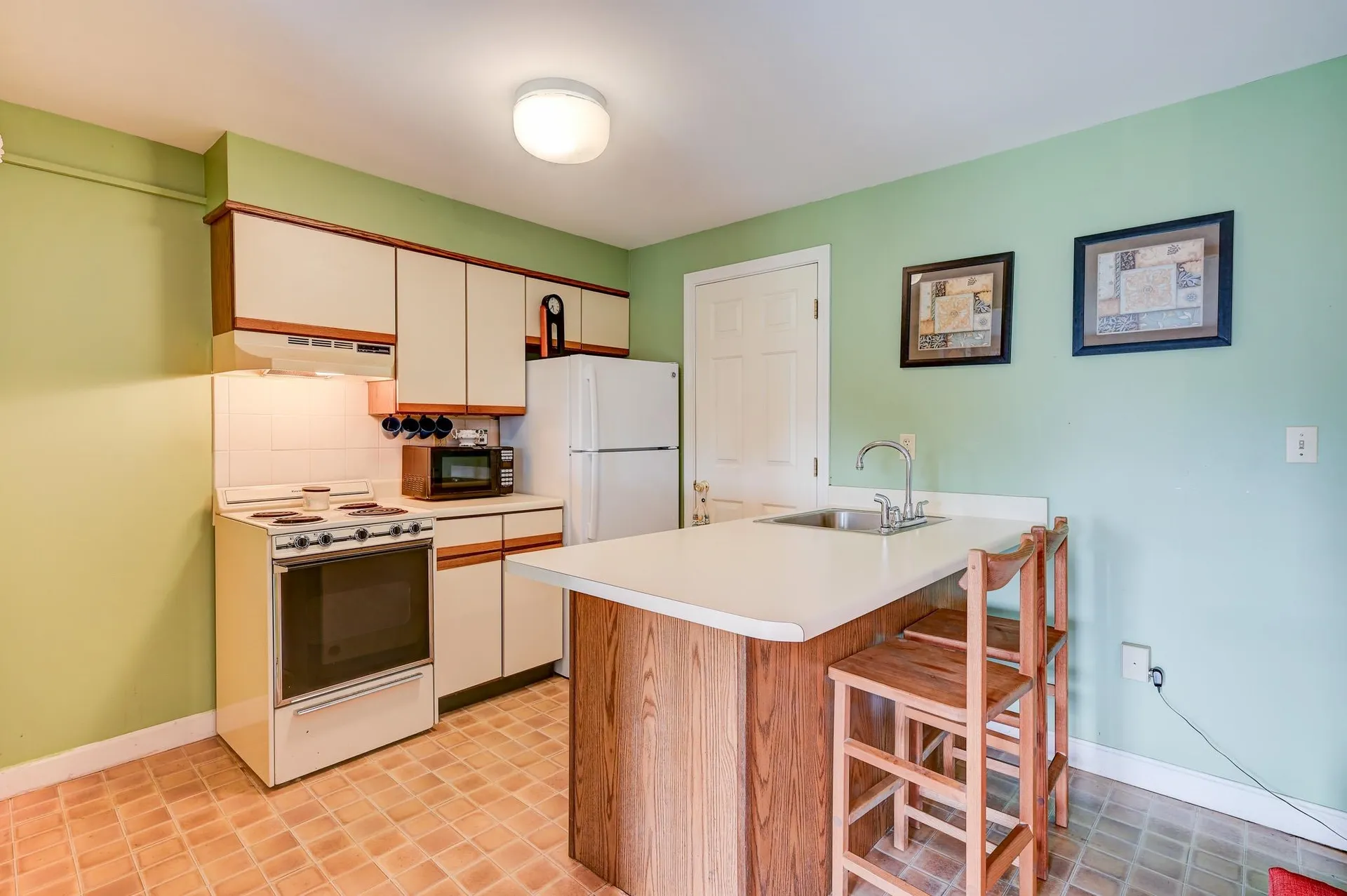 98 Washington Road Freedom NH 03836