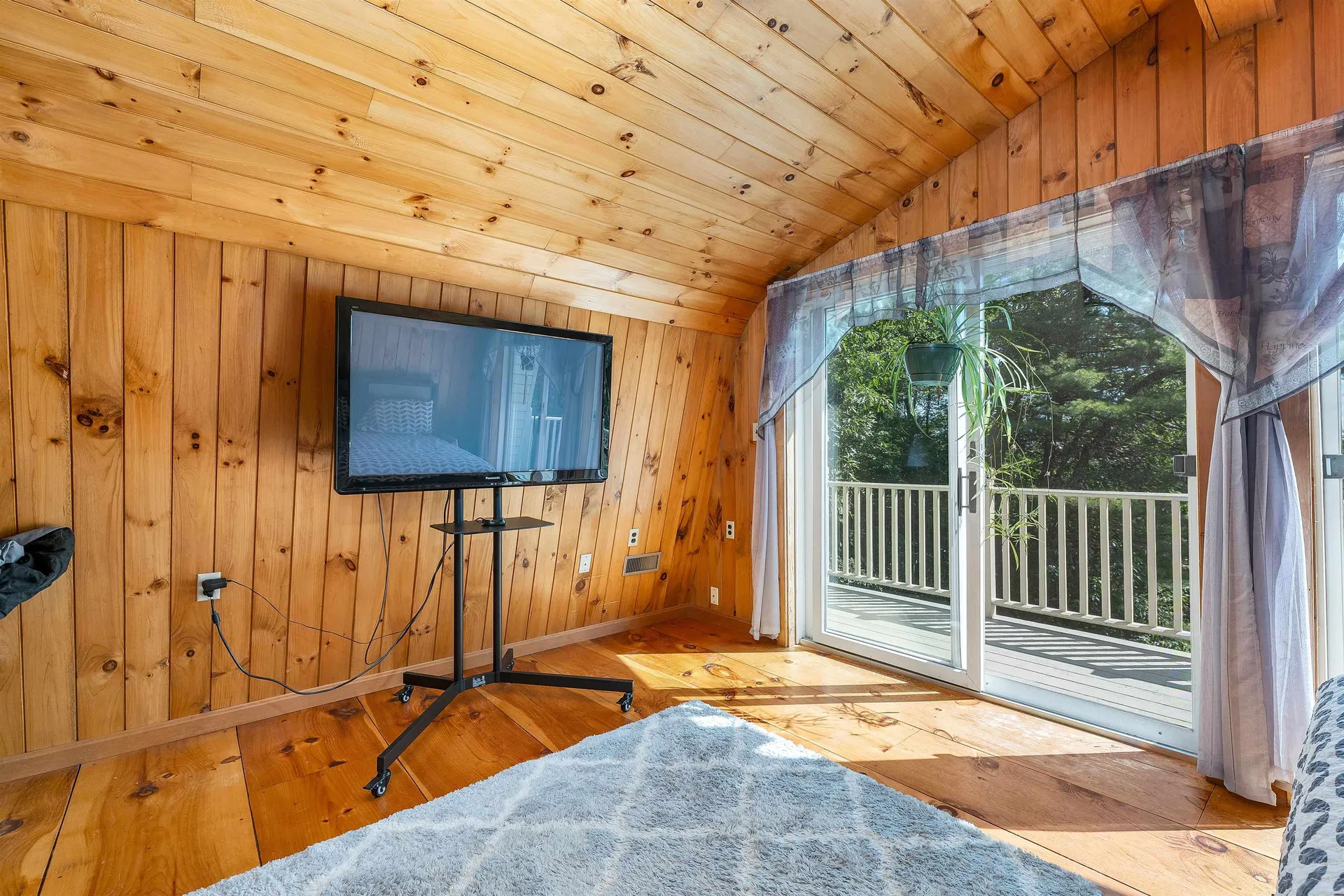 55 Peppercorn Road Ashland NH 03217
