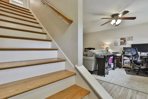56 Patriots Way Raymond NH 03077