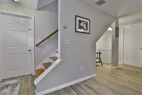 56 Patriots Way Raymond NH 03077