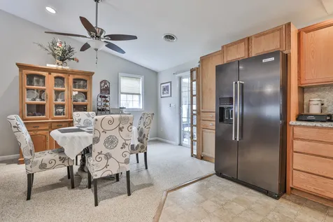 56 Patriots Way Raymond NH 03077